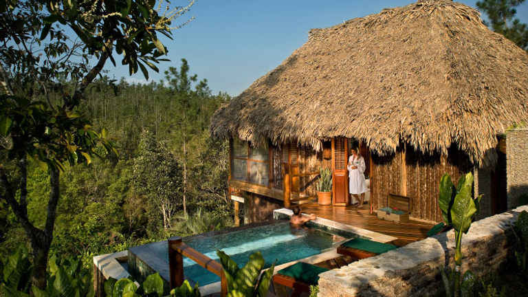 Blancaneaux Lodge was formerly a private retreat for filmmaker Francis Ford Coppola and his family. // © 2017 Blancaneaux Lodge