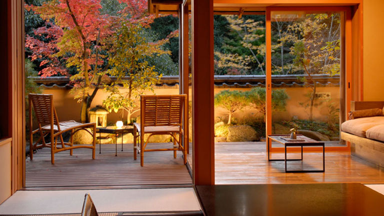 Gora Kadan is a traditional Japanese ryokan with open-air and indoor baths. // © 2016 Gora Kadan