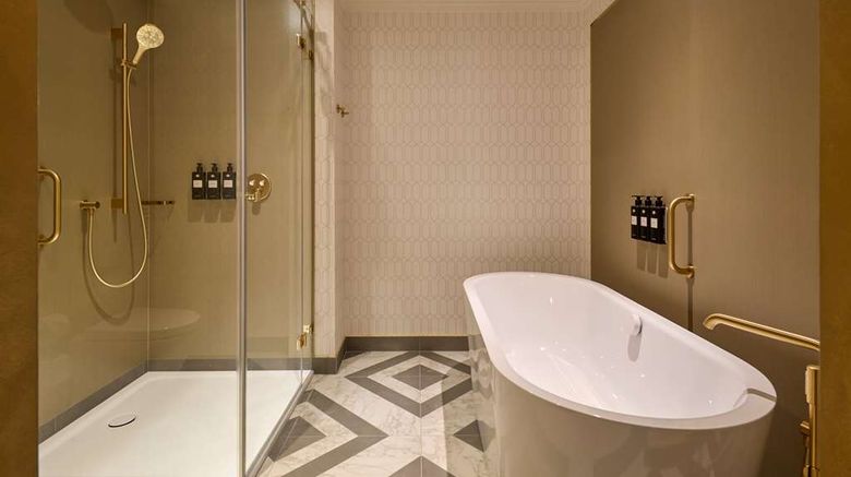 <b>Hotel Saski Krakow, Curio Collection Room</b>. Images powered by <a href=_-4.html title="IcePortal" target="_blank">IcePortal</a>.