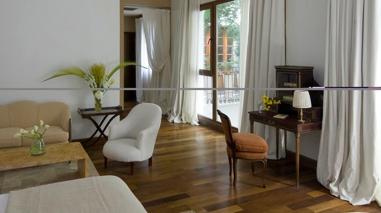 <b>Hub Porteno Room</b>. Images powered by <a href=_-6.html title="Leonardo Worldwide" target="_blank">Leonardo</a>.