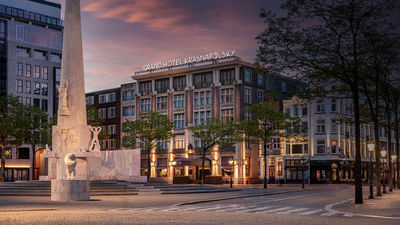 The front of the property faces busy Dam Square.