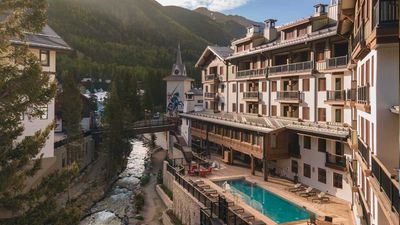 The Blake at Taos Ski Valley is a stylish option for various types of clients in the Sangre de Cristo Mountains of New Mexico.