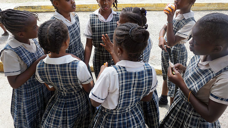 Students during recess // © 2017 Valerie Chen