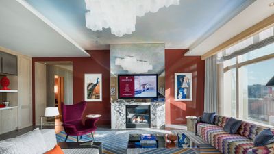 Venetian_ChairmanSuite_Smaller