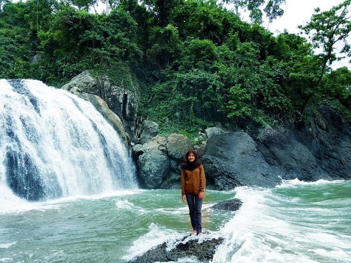 pantai banyu anjlok