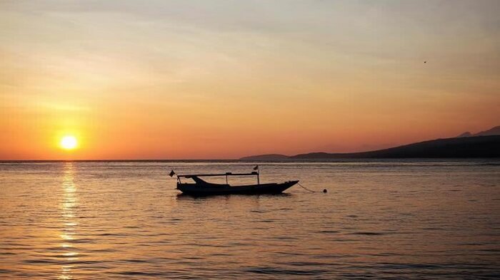 Pulau-Tabuhan-Sunset