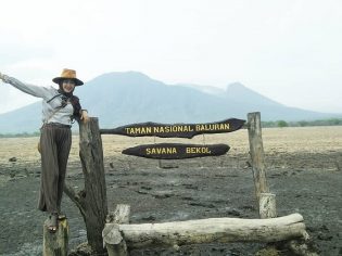 taman nasional baluran dan savana bekol